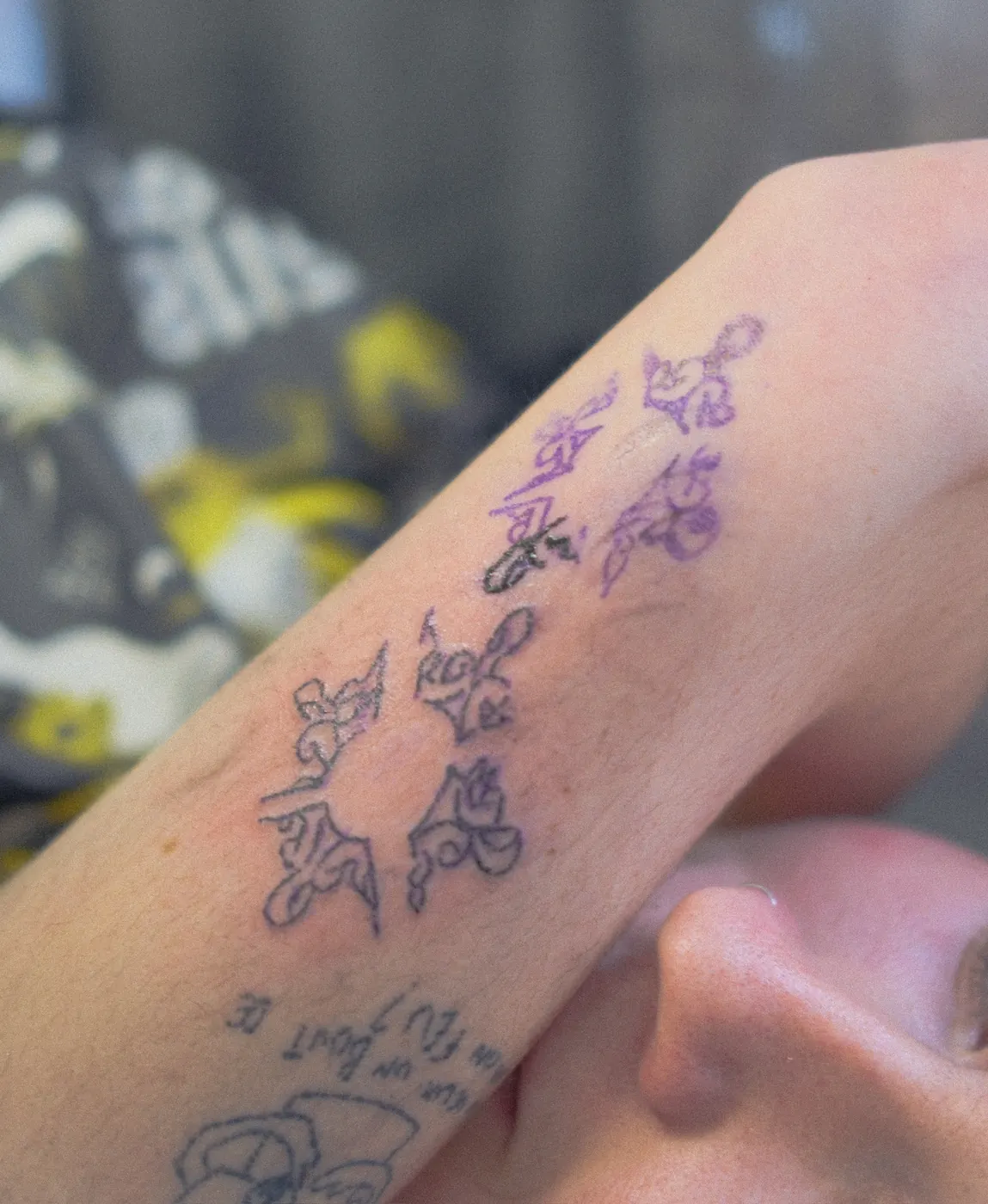 Détail de motifs tatoués